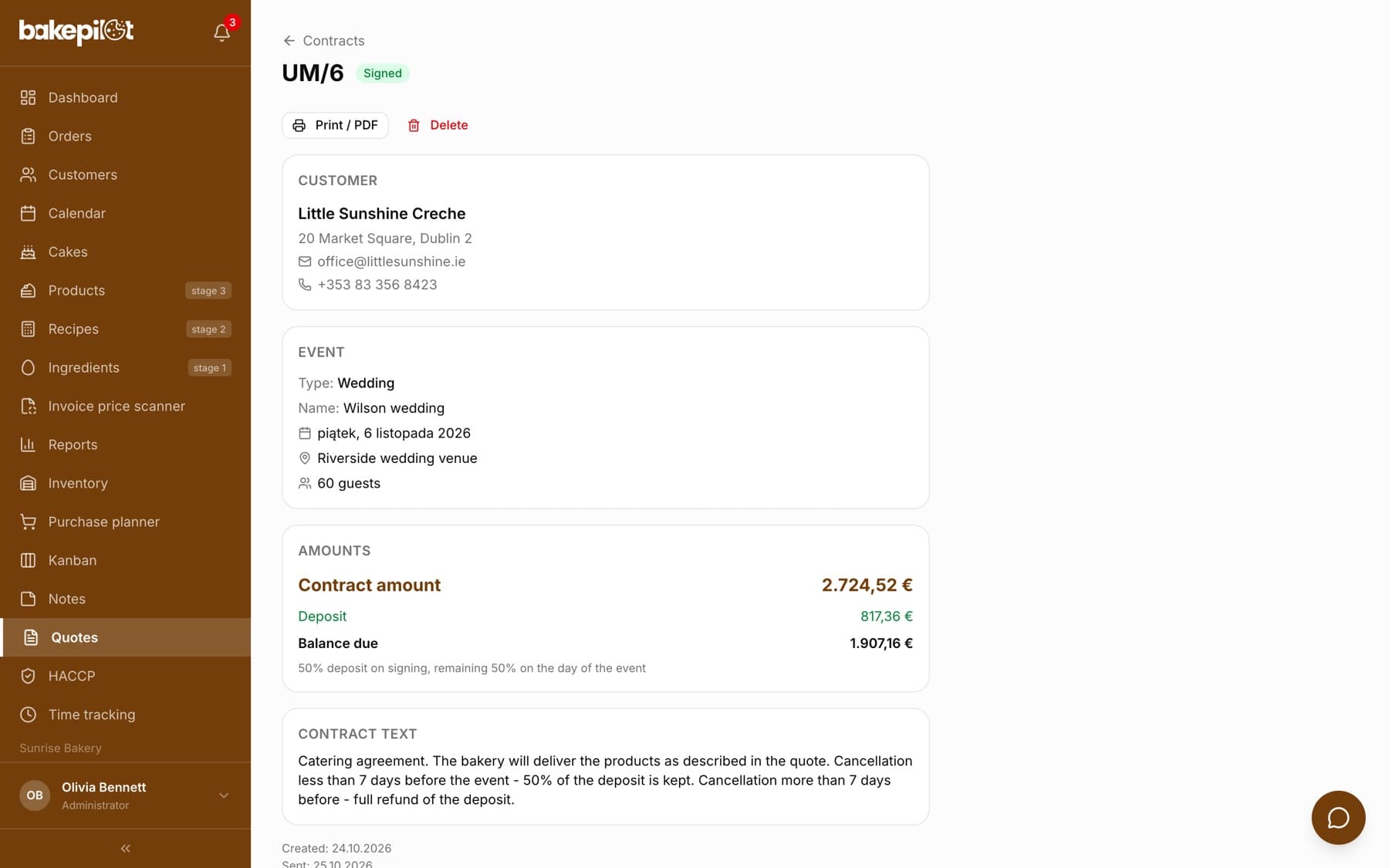 Details of contract UM/6 with the Signed status, the Customer, Event, Amounts with deposit and Balance due, and Contract text sections