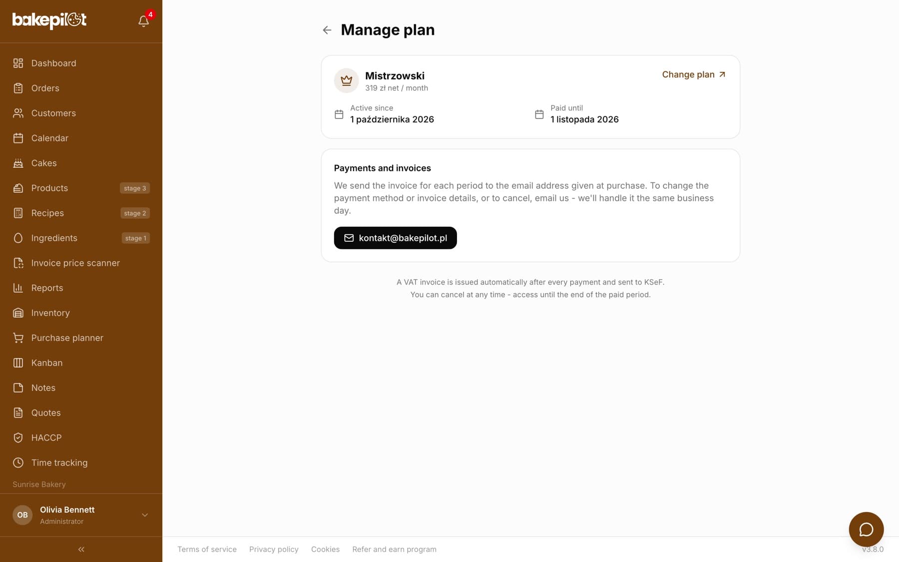 The Manage plan page: the Mistrzowski plan card (319 PLN net / month) with the dates Active since 1 October 2026 and Paid until 1 November 2026 and the Change plan link, and below it the Payments and invoices section with the kontakt@bakepilot.pl button